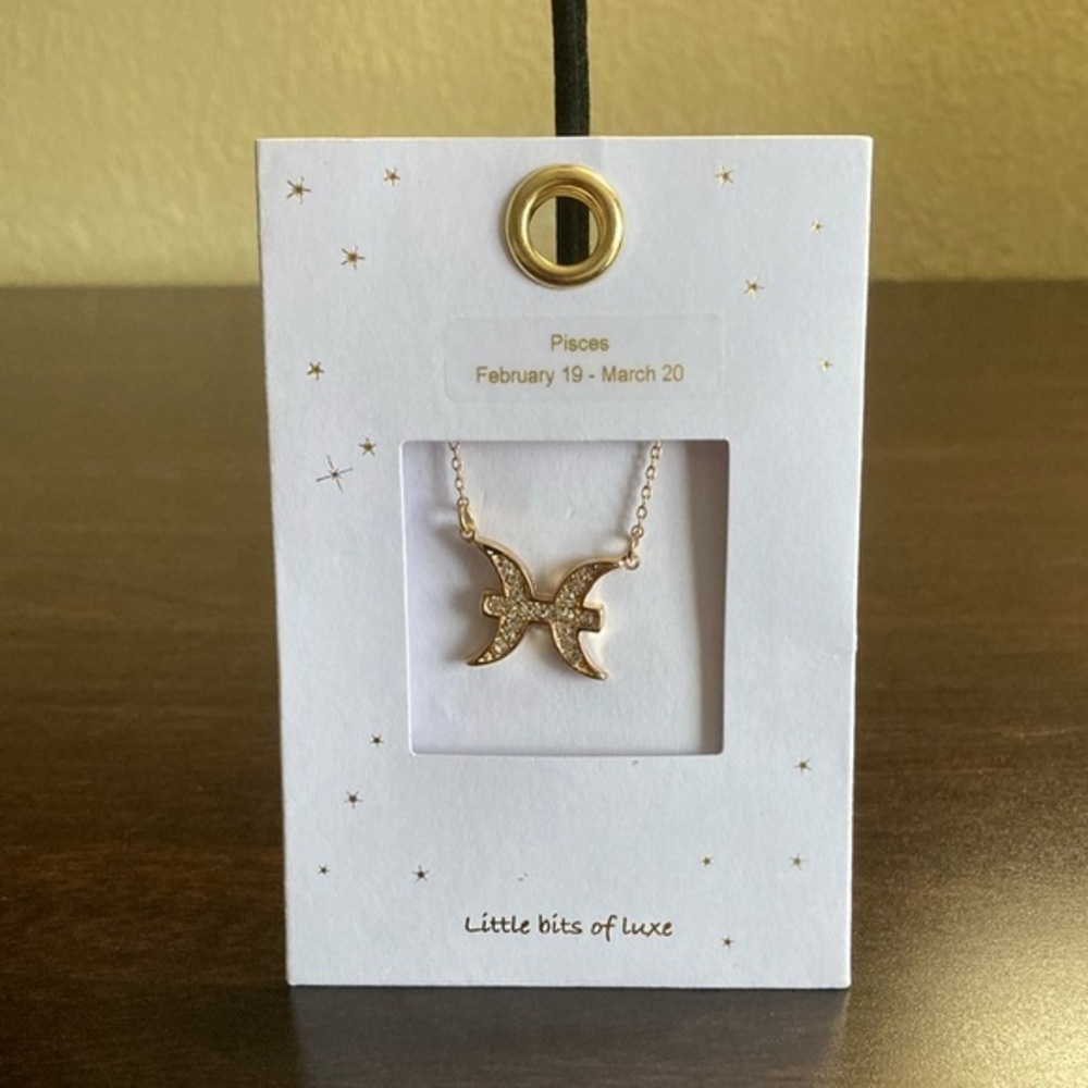 Kohl's Gold Pisces Zodiac Pendant Necklace